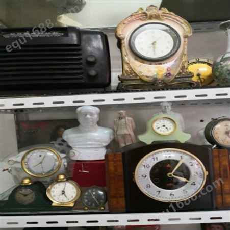 上海市老台钟回收价格   老马蹄钟高价回收