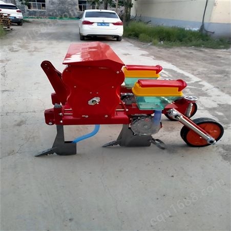 拖拉机牵引式种玉米机器 行走式苞米播种机子